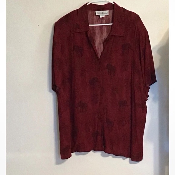 Dress Barn Women’s elephant print blouse. Size 3X. - Picture 1 of 9